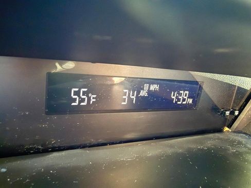 Used 2022 Subaru Impreza 2.0i image 24