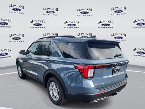 New 2026 Ford Explorer Active w/ Active Comfort Package image 3