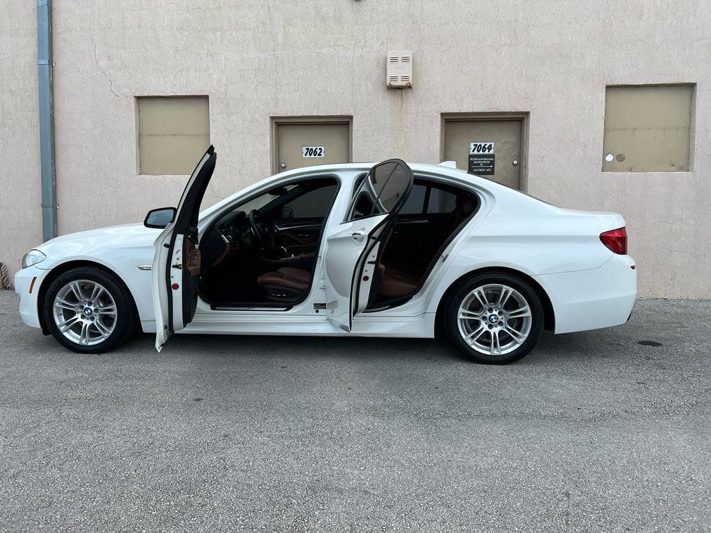Used 2012 BMW 528i Sedan RWD image 13