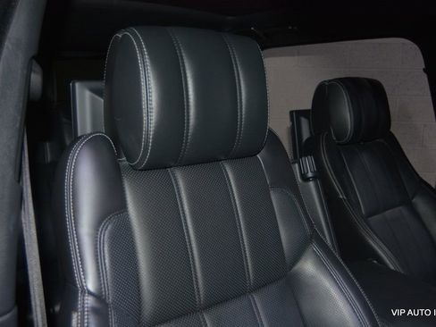 Used 2014 Land Rover Range Rover Long Wheelbase Autobiography image 27