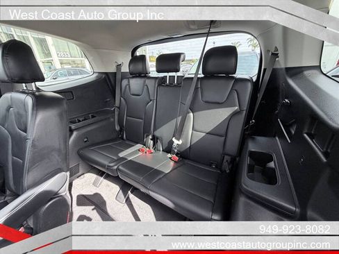 Used 2025 Kia Telluride S image 15