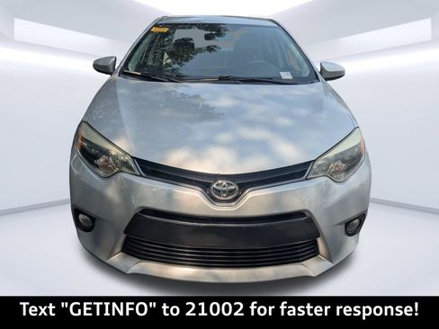 Used 2015 Toyota Corolla LE FWD image 11