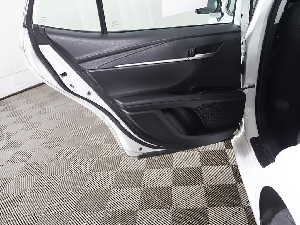 Used 2025 Toyota Camry LE FWD image 23