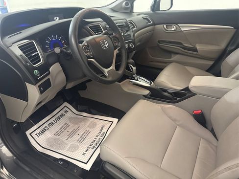Used 2013 Honda Civic EX-L image 17