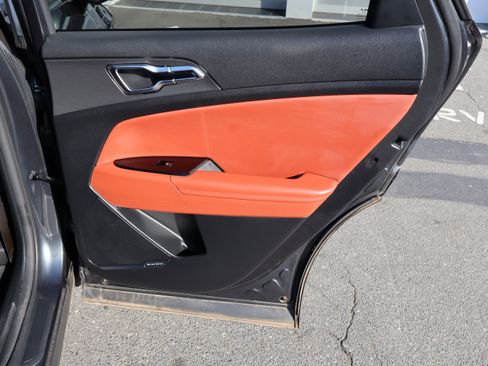 Used 2023 Kia Sportage SX Prestige image 34