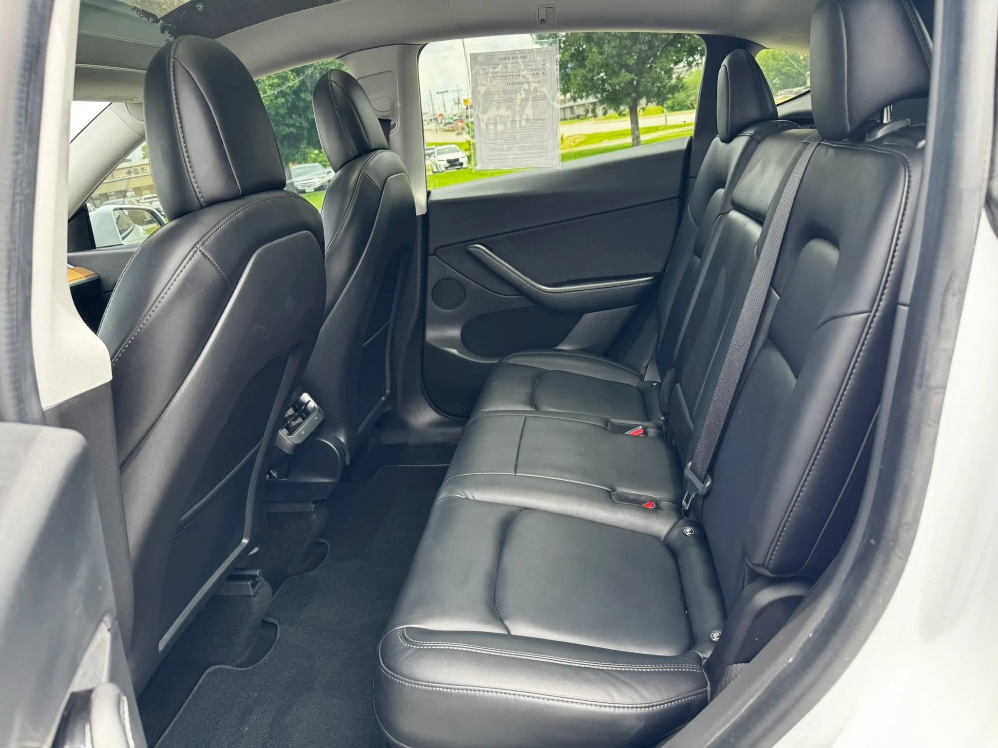 Used 2021 Tesla Model Y Long Range AWD/4WD image 10