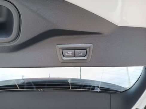 New 2026 BMW X5 xDrive50e AWD/4WD image 11