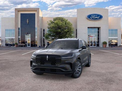 New 2026 Lincoln Aviator 2WD w/ Jet Appearance Package image 2
