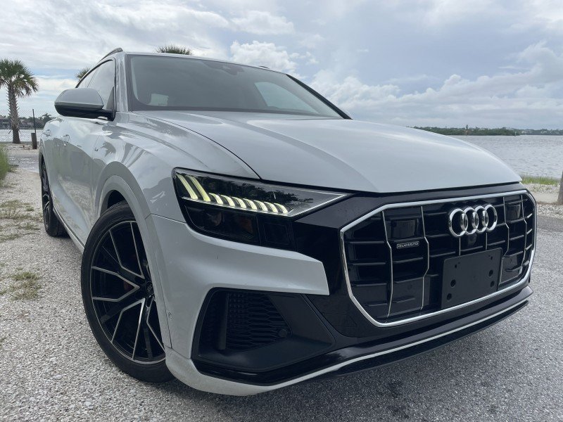Used 2022 Audi Q8 Prestige w/ Prestige Package AWD/4WD image 1