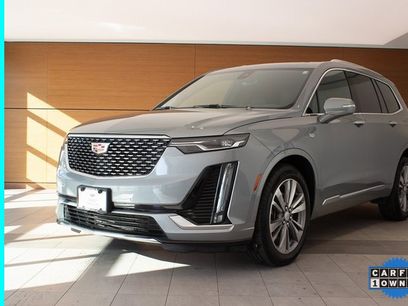 Used 2025 Cadillac XT6 Premium Luxury