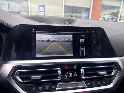 Used 2021 BMW M440i Convertible w/ Premium Package RWD image 13