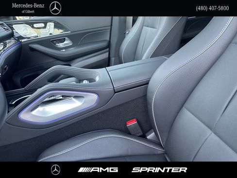 New 2026 Mercedes-Benz GLS 580 4MATIC image 15