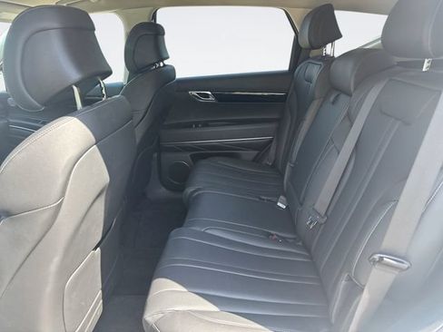 Used 2025 Genesis GV80 2.5T Standard AWD/4WD image 22