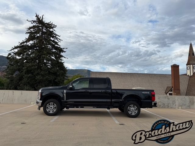 Used 2025 Ford F250 Lariat AWD/4WD image 4