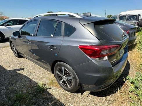 Used 2022 Subaru Impreza Premium image 4