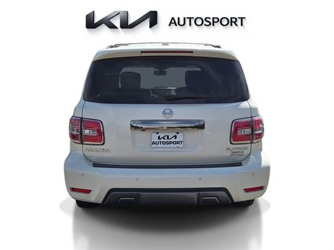 Used 2020 Nissan Armada Platinum w/ Platinum Reserve Package image 9