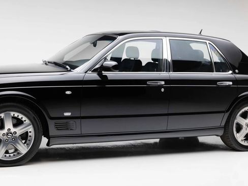 Used 2005 Bentley Arnage T RWD image 25