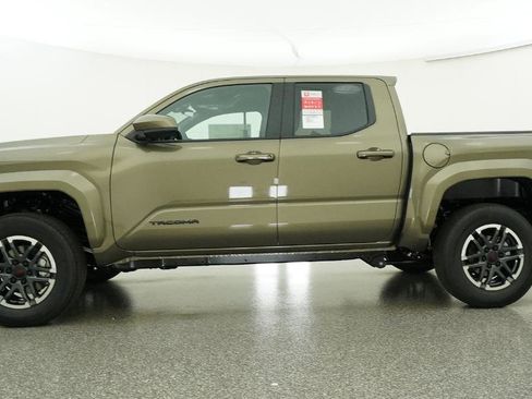 New 2026 Toyota Tacoma TRD Sport RWD image 13