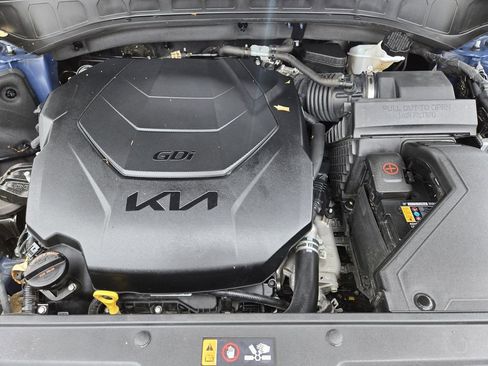 Certified 2023 Kia Telluride S w/ S Sunroof Package FWD image 32