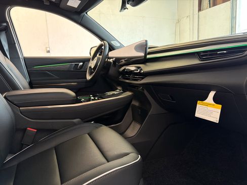 New 2026 Buick Enclave Avenir w/ Super Cruise Package image 29