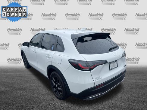Used 2025 Honda HR-V Sport image 40