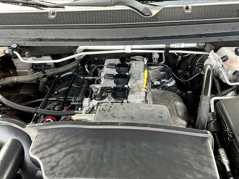 Used 2022 Chevrolet Colorado W/T w/ Custom Special Edition RWD image 28