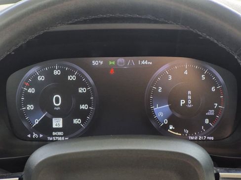 Used 2022 Volvo XC40 T5 Momentum AWD/4WD image 15