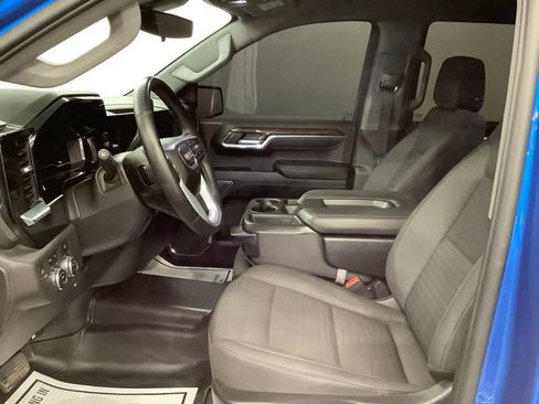 Used 2023 GMC Sierra 1500 Elevation w/ X31 Off-Road Package image 11