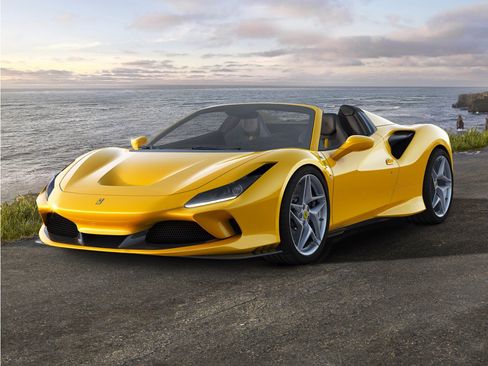Used 2021 Ferrari F8 Tributo RWD image 1