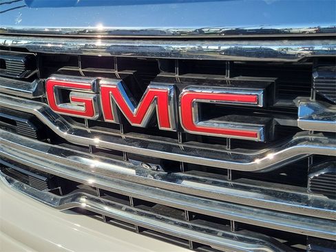 Certified 2022 GMC Sierra 1500 SLT w/ SLT Premium Plus Package image 30