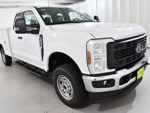 New 2025 Ford F350 XL w/ XL Chrome Package AWD/4WD image 5