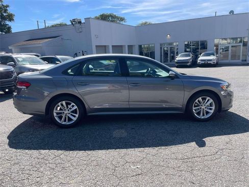 Used 2021 Volkswagen Passat 2.0T S image 5