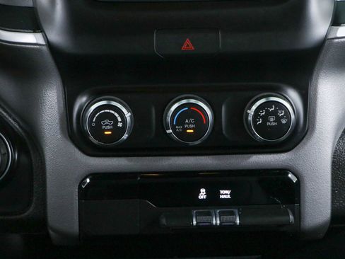 Used 2022 RAM 1500 Big Horn AWD/4WD image 20