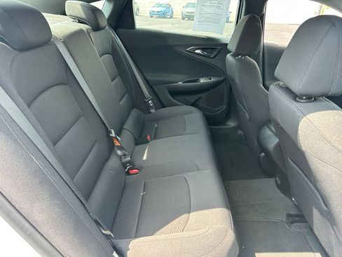 Used 2020 Chevrolet Malibu LS FWD image 27