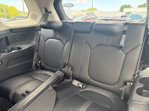 Used 2025 Honda Pilot Touring image 26