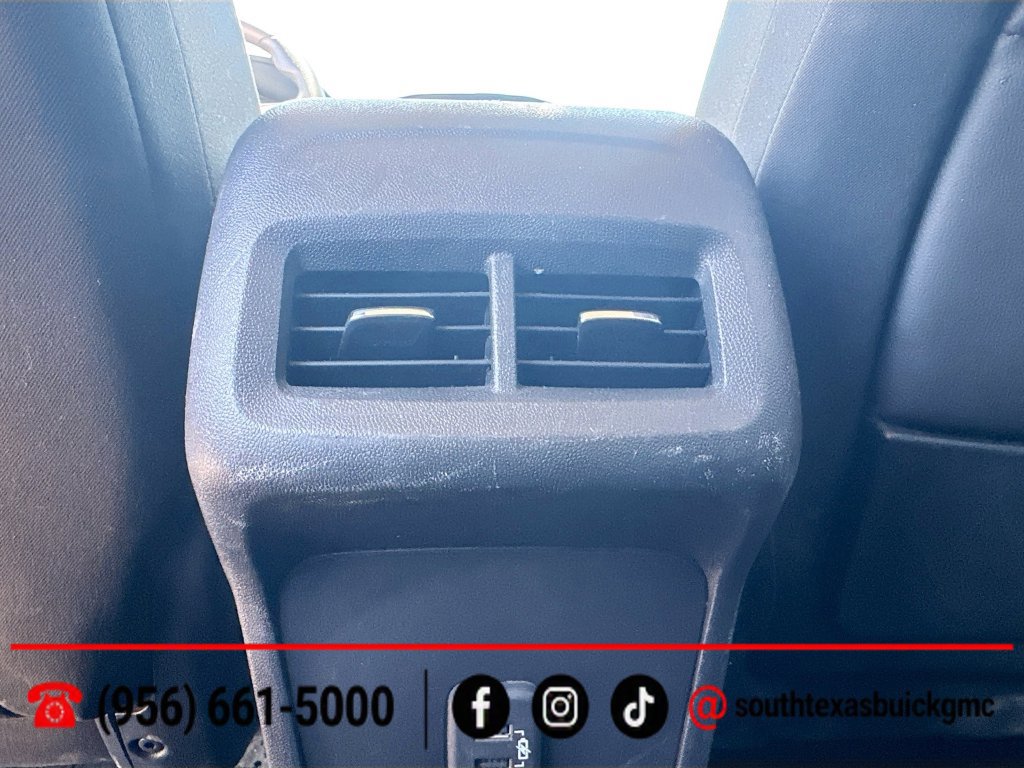 Used 2022 GMC Terrain SLE w/ Driver Convenience Package FWD image 22