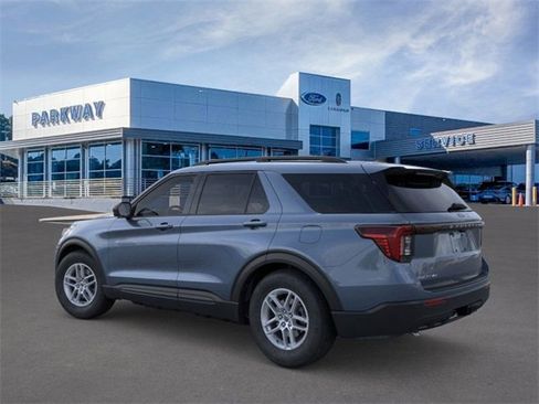 New 2026 Ford Explorer Active image 4