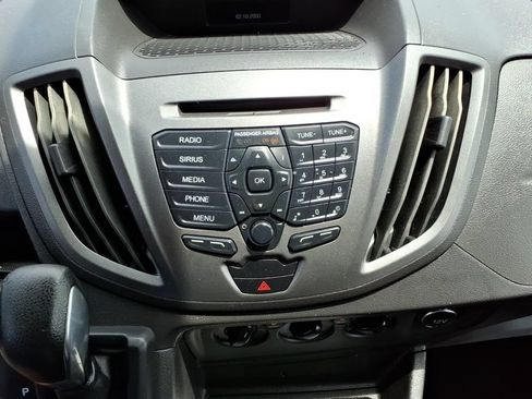 Used 2019 Ford Transit 250 148 Low Roof RWD image 21