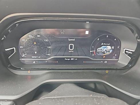 Used 2023 GMC Yukon Denali w/ Max Trailering Package image 19