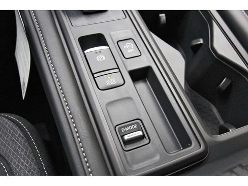 New 2026 Nissan Pathfinder S image 19