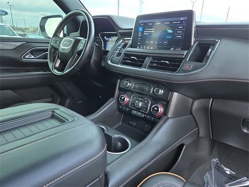 Used 2021 GMC Yukon AT4 w/ AT4 Premium Plus Package image 18