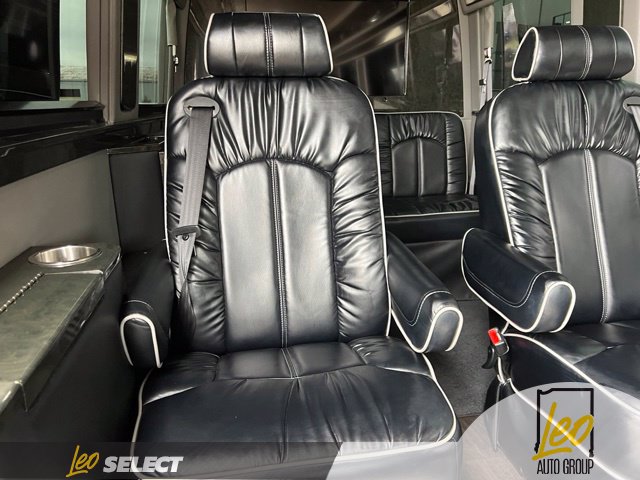 Used 2017 Mercedes-Benz Sprinter 2500 image 45