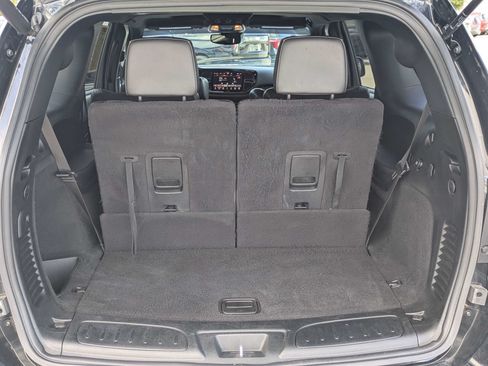Used 2023 Dodge Durango R/T w/ Hemi Orange Plus Package RWD image 14
