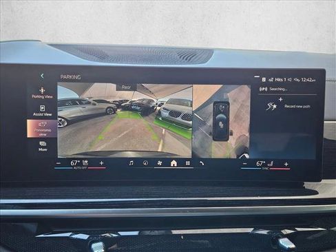 New 2026 BMW X5 xDrive40i w/ M Sport Package image 13