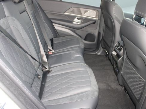 New 2026 Mercedes-Benz GLE 53 AMG 4MATIC image 37