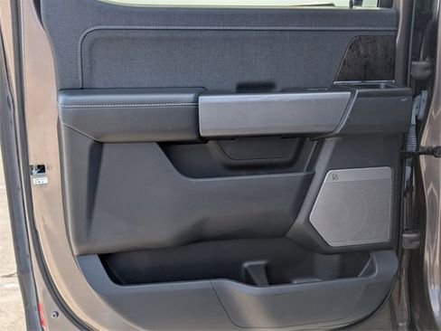 Used 2022 Ford F150 Lariat w/ Equipment Group 502A High image 22