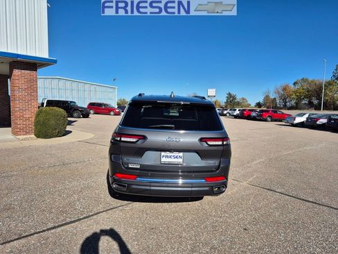 Used 2022 Jeep Grand Cherokee L Overland w/ Advanced Protech Group III image 5