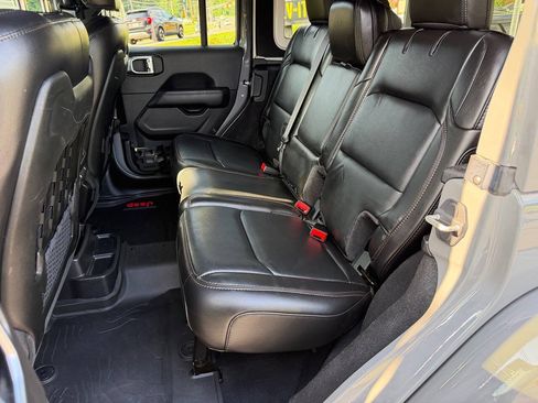 Used 2023 Jeep Wrangler Unlimited Rubicon 392 w/ Dual Top Group AWD/4WD image 14