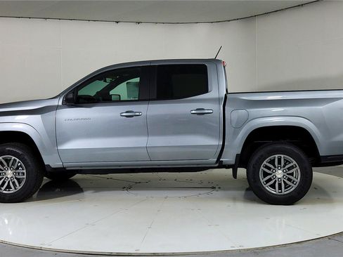 Used 2023 Chevrolet Colorado LT w/ LT Convenience Package II RWD image 6