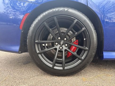 Used 2018 Dodge Charger R/T image 37